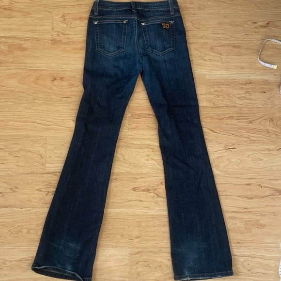 Joe’s Iconic Low Rise Muse Cut Jeans in Wash Ryder    Size 26 - Picture 3 of 9